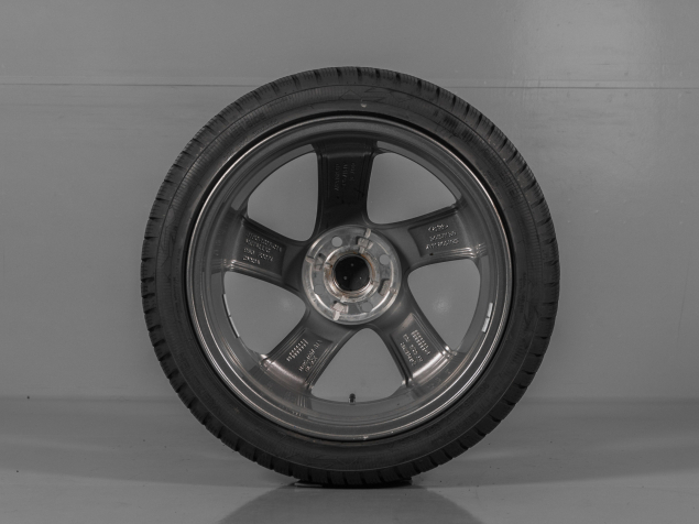 FORD FIESTA ACTIVE, J1BC-1007-C1A, 205/45 R17, SNÍMAČE TLAKU, CELOROČNÍ ALU SADA