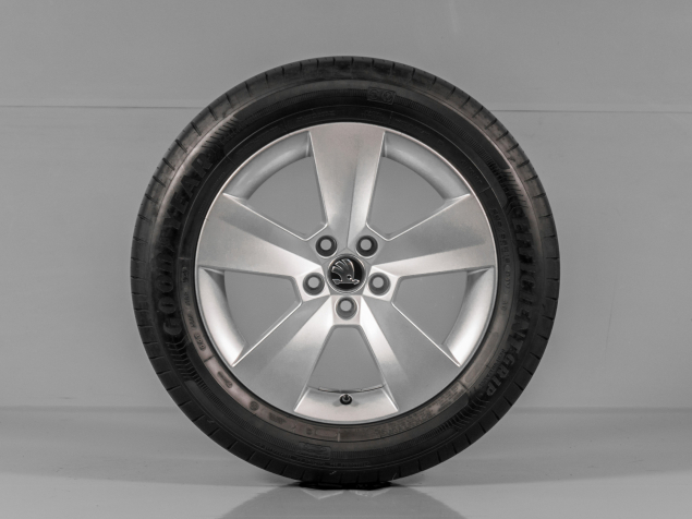 ŠKODA SCALA, 657601025, R16, ROZTEČ 5x100, ORIGINÁLNÍ LETNÍ SADA ORION
