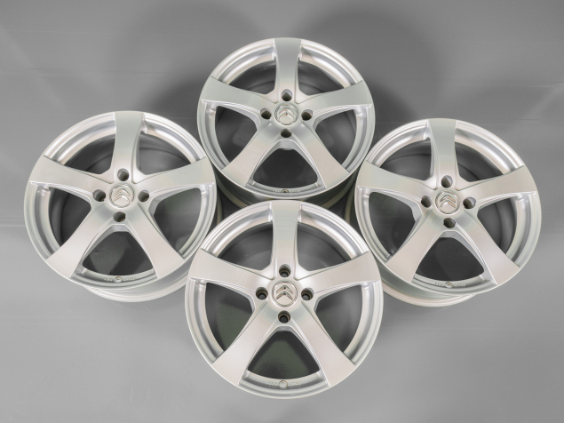 DEZENT 7,0x17 4x108 ET25 ALU KOLA DEZENT