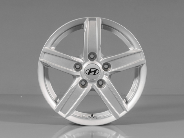 HYUNDAI ix20, R15 5x114,3, ORIGINÁLNÍ ALU KOLA, SNIMAČE TLAKU