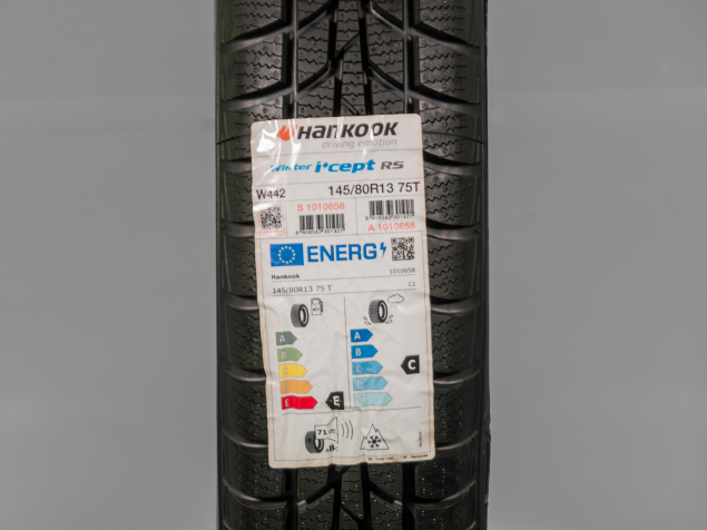 145/80 R13 75T NOVÉ ZIMNÍ PNEUMATIKY HANKOOK