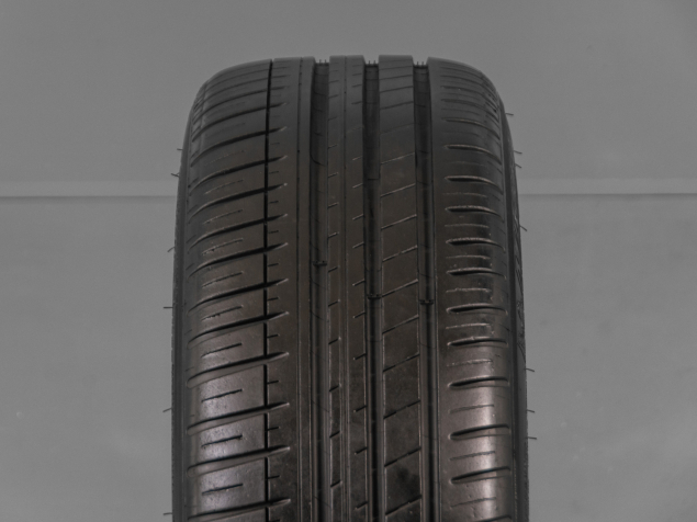 FORD MONDEO MK5, DS7C-1007-D1A 235/45 R18 5x108, ORIGINÁLNÍ LETNÍ ALU SADA