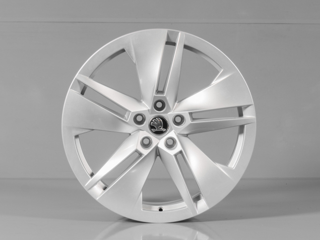 ŠKODA ENYAQ 8,0x19 5x112 ET45 5LA601025B, 5LG071499B 8Z8 ORIGINÁLNÍ DEMO ALU KOLA