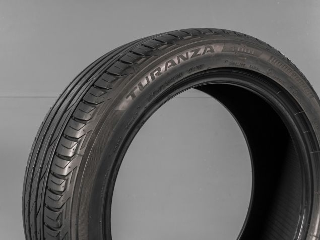 BRIDGESTONE TURANZA T001 215/50 R18 92W 3286341388312 LETNÍ PNEUMATIKY