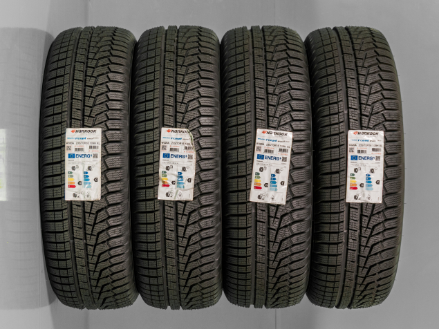 235/70 R16 109H XL nové pneu Hankook Winter i*cept evo2 SUV W320A Zimní