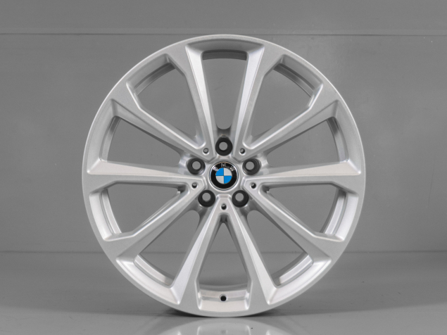 BMW X7 8,5x20 5x112 ET35 6880688 ORIGINÁLNÍ DEMO ALU KOLA