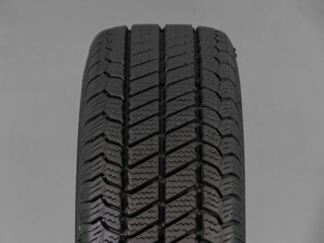 BARUM SNOVANIS 2 195/70 R15C 104/102R 4024063581524 ZIMNÍ PNEUMATIKY