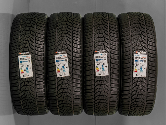 245/45 R21 104W XL NOVÉ ZIMNÍ PNEUMATIKY HANKOOK