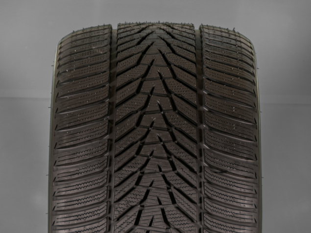 295/30 R19 100W XL NOVÉ ZIMNÍ PNEUMATIKY HANKOOK