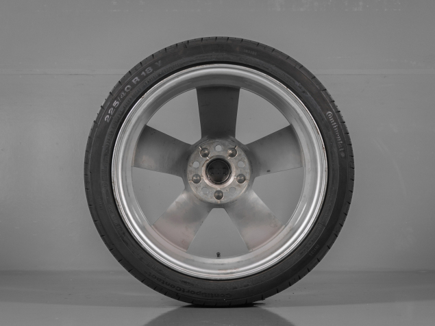 ORIGINÁLNÍ LETNÍ ALU SADA AUDI, 225/40 R18 5x112