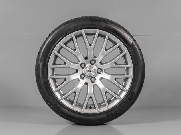 FORD MUSTANG, FR3J-1007-BD, 5x114,3 255/40 R19, TPMS, ORIGINÁLNÍ LETNÍ ALU SADA