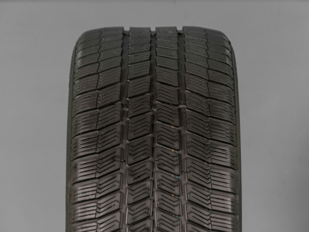 225/45 R17 91H POUŽITÉ ZIMNÍ PNEUMATIKY BARUM