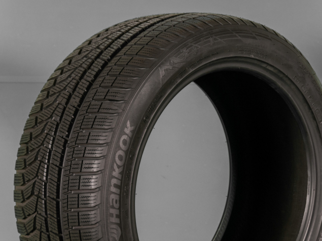 275/40 R18 103V XL NOVÉ ZIMNÍ PNEUMATIKY HANKOOK