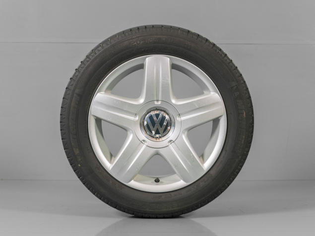 VOLKSWAGEN GOLF, NEW BEETLE LETNÍ SADA 205/55 R16 5x100