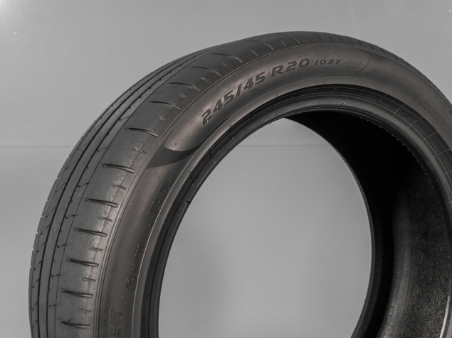 PIRELLI P-ZERO PZ4 245/45 R20 103Y 8019227282641 LETNÍ PNEUMATIKY POUŽITÉ