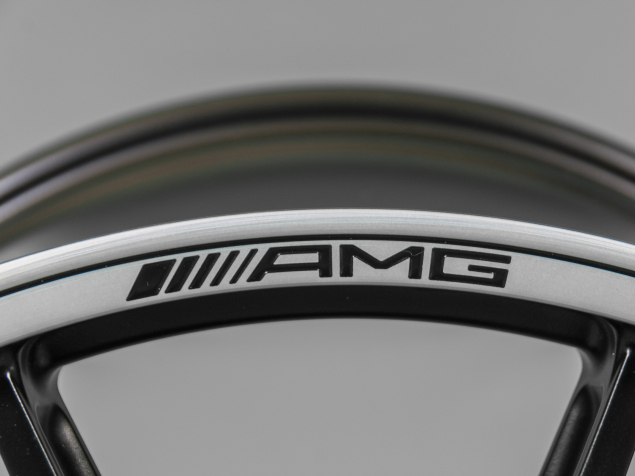 MERCEDES C63 AMG, A2054017500, A2054017400, R19 5x112, ORIGINÁLNÍ DVOUROZMĚRNÁ ALU KOLA