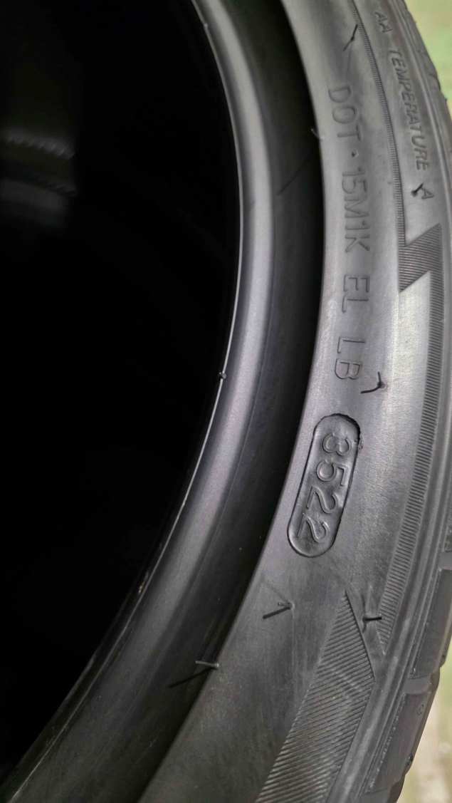 NOVÉ LETNÍ PNEUMATIKY LAUFENN BY HANKOOK TIRE, 305/30 ZR19 102Y XL, 8808563525921