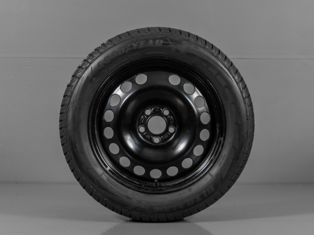 POUŽITÁ ZIMNÍ OE SADA FORD S-MAX, GALAXY 235/55 R17 5x108 EM2C-B1A