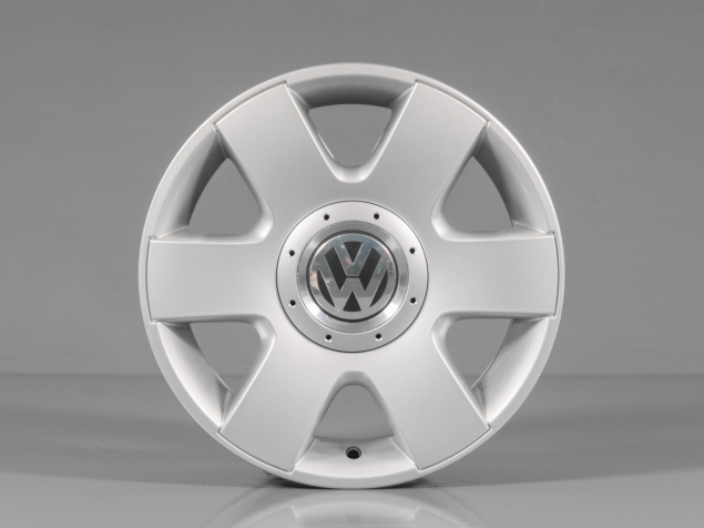 VW GOLF, TOURAN, CADDY 6,0x15 5x112 ET47 2K0601025 ORIGINÁLNÍ ALU KOLA