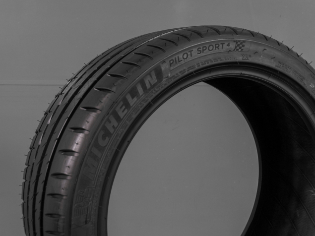 MICHELIN PILOT SPORT 4 XL 235/40 R18 95Y 3528705426958 LETNÍ PNEUMATIKY