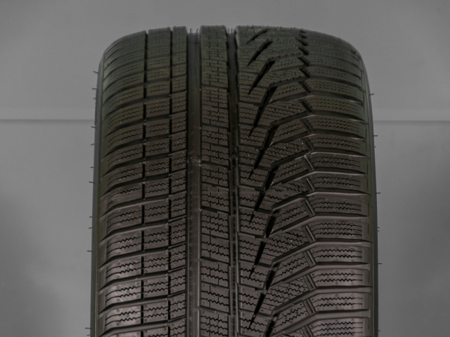 265/35 R20 99V XL NOVÉ ZIMNÍ PNEUMATIKY HANKOOK