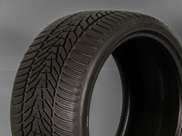 305/30 R20 103W XL NOVÉ ZIMNÍ PNEUMATIKY HANKOOK