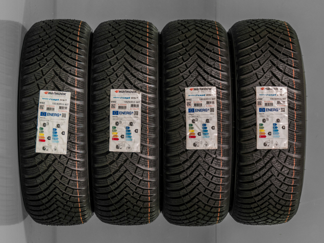 195/60 R15 88T NOVÉ ZIMNÍ PNEUMATIKY HANKOOK