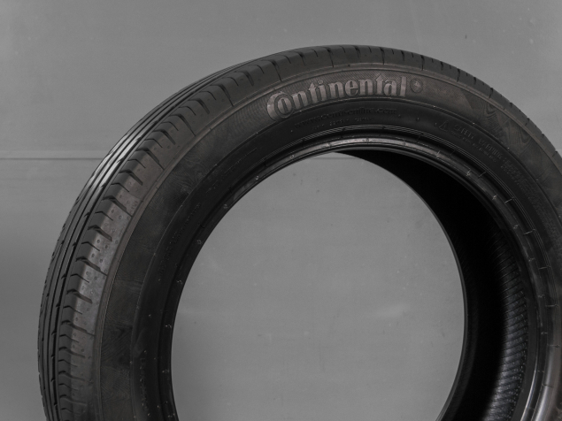 CONTINENTAL CONTIPREMIUMCONTACT 2 215/55 R18 95H 4019238449945 POUŽITÉ LETNÍ PNEUMATIKY