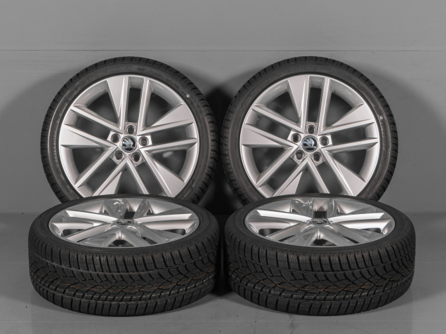ŠKODA FABIA, RAPID, 6V0 601 025C, 6V0071497 8Z8, 215/40 R17 5x100, ORIGINÁLNÍ ZIMNÍ ALU SADA