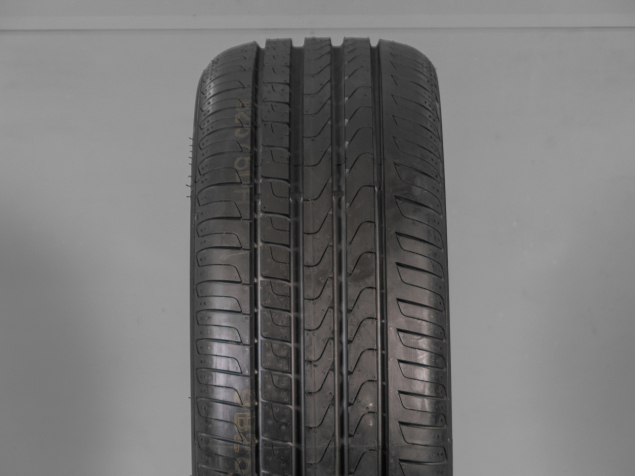 PIRELLI CINTURATO P7 215/45 R18 93W 8019227235753 POUŽITÉ LETNÍ PNEUMATIKY