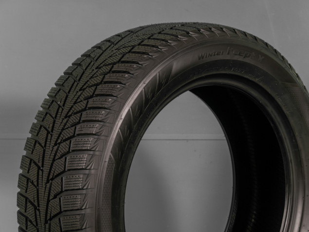 255/55 R20 107T  NOVÉ ZIMNÍ PNEUMATIKY HANKOOK