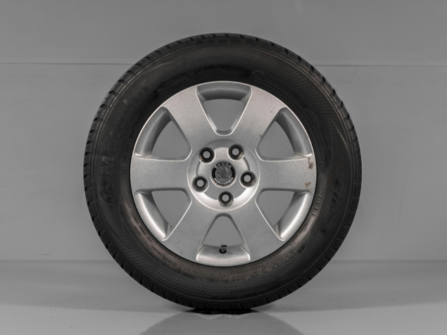 ŠKODA OCTAVIA II, 1Z0601025K, R15, 5x112, ORIGINÁLNÍ LETNÍ ALU SADA