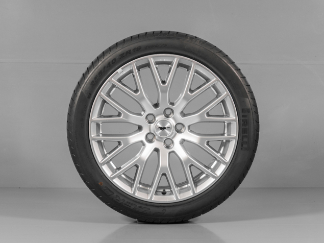 FORD MUSTANG, FR3J-1007-BD, 5x114,3 255/40 R19, TPMS, ORIGINÁLNÍ LETNÍ ALU SADA