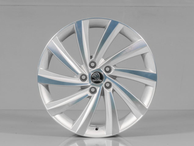 ŠKODA OCTAVIA IV, 5E3601025H, 5E3071498G 8Z8, R18, 5x112, ORIGINÁLNÍ ALU KOLA