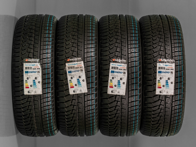 195/45 R18 87H XL NOVÉ ZIMNÍ PNEUMATIKY HANKOOK