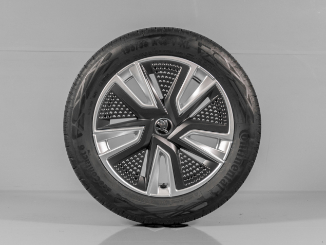ŠKODA FABIA IV, 6VA601025, R16, 5x100, ORIGINÁLNÍ LETNÍ SADA