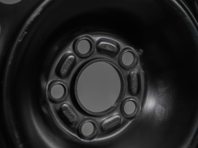 POUŽITÁ ZIMNÍ OE SADA FORD S-MAX, GALAXY 235/55 R17 5x108 EM2C-B1A