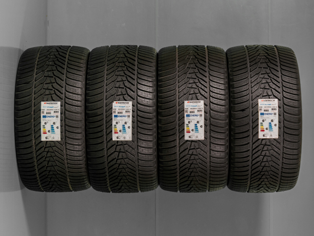 305/30 R20 103W XL NOVÉ ZIMNÍ PNEUMATIKY HANKOOK