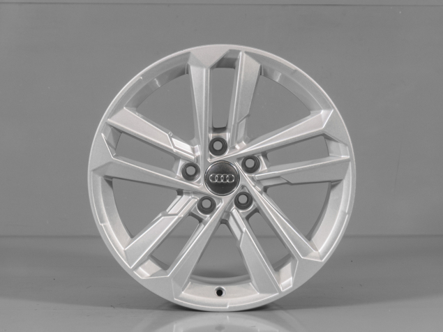 AUDI A3 8Y0601025E 8,0x17 5x112 ET46 NOVÁ ORIGINÁLNÍ ALU KOLA
