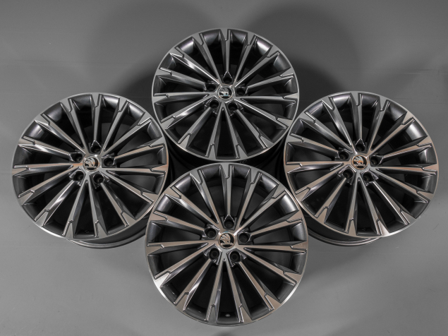 ŠKODA OCTAVIA SCOUT 7,5x19 5x112 ET48 5e3601025Q, 5E3071499K HA7 ORIGINÁLNÍ DEMO ALU KOLA