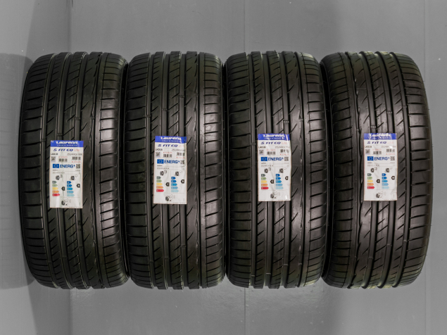 255/40 R18 95W HRS - NOVÉ LETNÍ PNEU LAUFENN, VÝROBCE HANKOOK