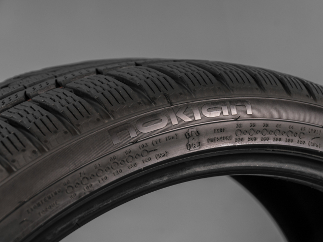 NOKIAN WR A4 245/35 R20 95W 6419440210759 ZIMNÍ PNEUMATIKY