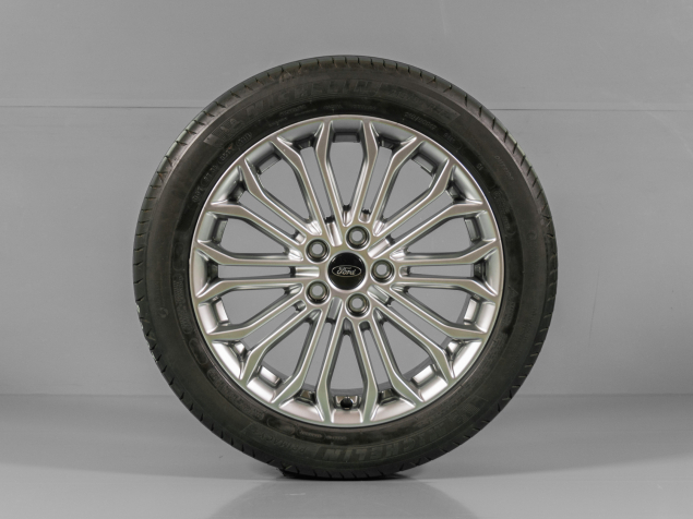 FORD FOCUS C519, JX7C-1007-E1A, 215/50 R17 5x108, ORIGINÁLNÍ LETNÍ ALU SADA, SENZORY