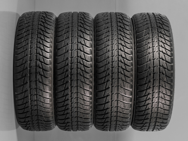 NOKIAN WR SUV 215/65 R17 103H 6419440135502 ZIMNÍ PNEUMATIKY