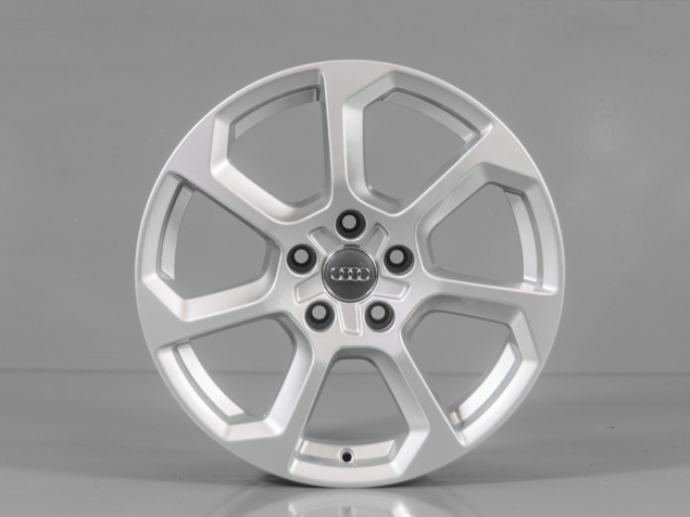 AUDI Q2 7,0x17 5x112 ET45 81A601025D ORIGINÁLNÍ ALU KOLA