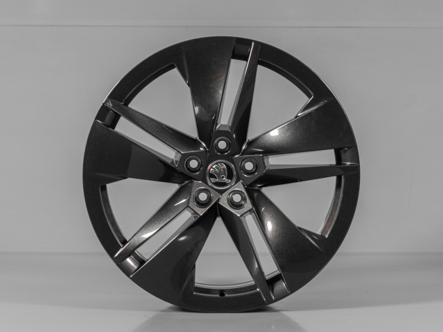 ŠKODA ENYAQ iV 8,0x19 5x112 ET45 5LA601025B, 5LG071499C FL8 DEMO ALU KOLA