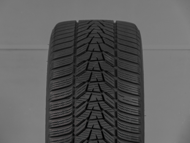 HANKOOK WINTER ICEPT EVO 3 245/45 R18 100V ZIMNÍ PNEUMATIKY 8808563565835