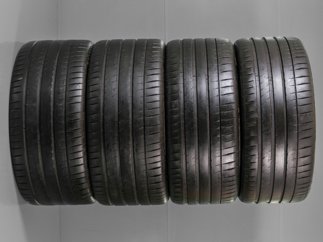 MICHELIN PILOST SPORT 4S 295/35 R21, 315/30 R22 3528700325430, 3528702452486 LETNÍ DVOUROZMĚRNÁ SADA PNEUMATIK BMW