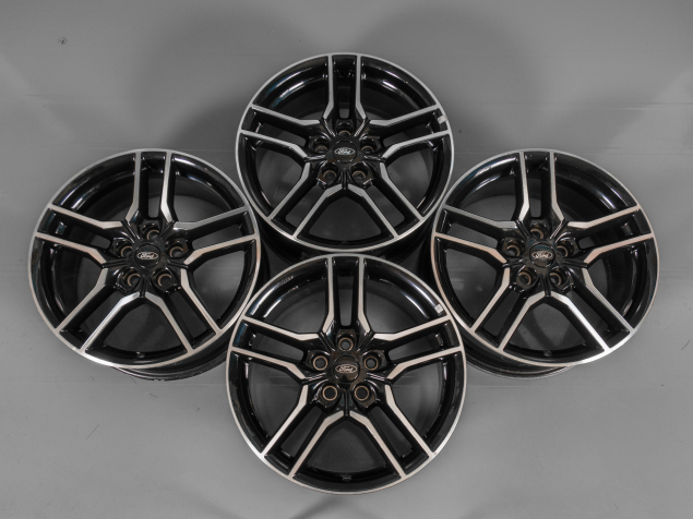 FORD MUSTANG 8,0x18 5x114,3 ET40 EJR3C-1007-BA ORIGINÁLNÍ ALU KOLA