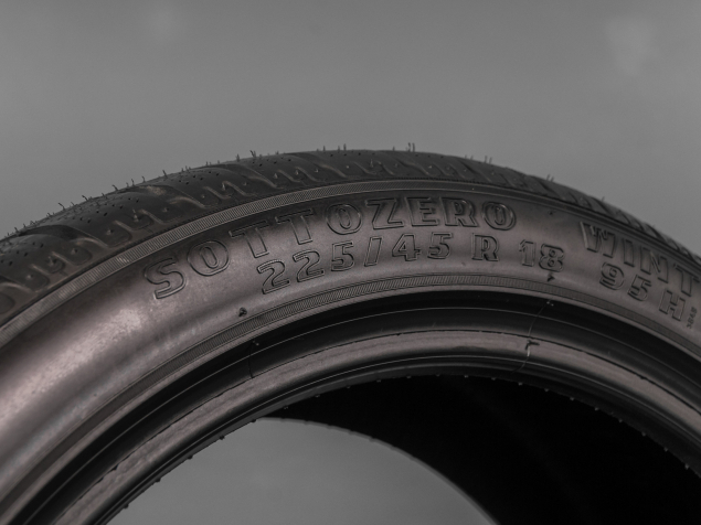 PIRELLI SOTTEZERO WINTER 225/45 R18 95H 8019227241402 ZIMNÍ PNEUMATIKY